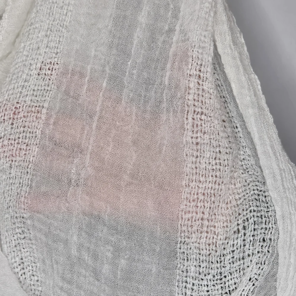 Vintage infinity scarf gauze, white lightweight‎ virgin wool blend RN 14750